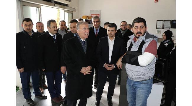 Milletvekili Şahin, esnafı ziyaret etti