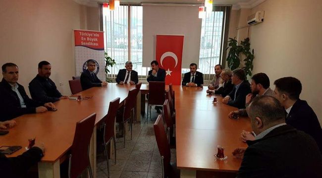 Saadet Partisi Genel Sekreteri Çetinkaya, Memur-sen'i ziyaret etti.