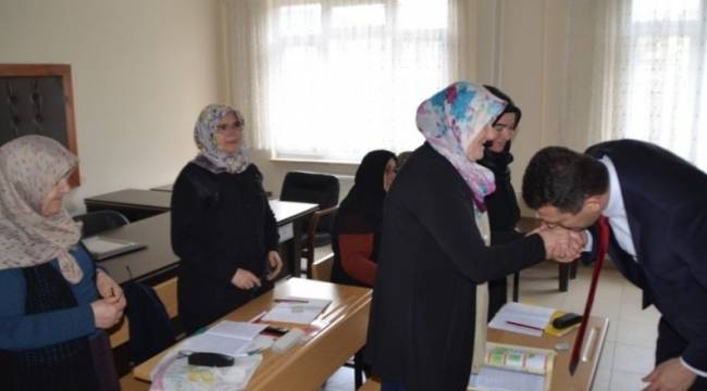 Safranbolu 'da yetişkinlere okuma yazma seferberliği başlatıldı