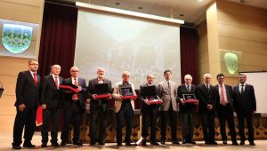 Karabük'ün büyükleri KBÜ'deki panelde Karabük'ü anlattı