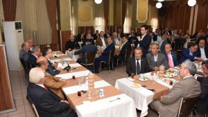 Vali Çeber, mahalle ve köy muhtarlarıyla bir araya geldi