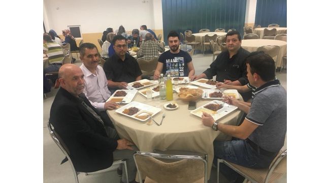 Almanya'daki Karabüklüler iftarda buluştu