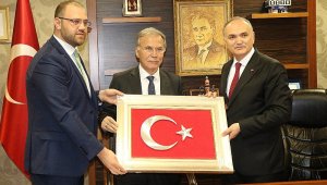 Bakan Özlü, TSO Başkanı Mescier'i ziyaret etti