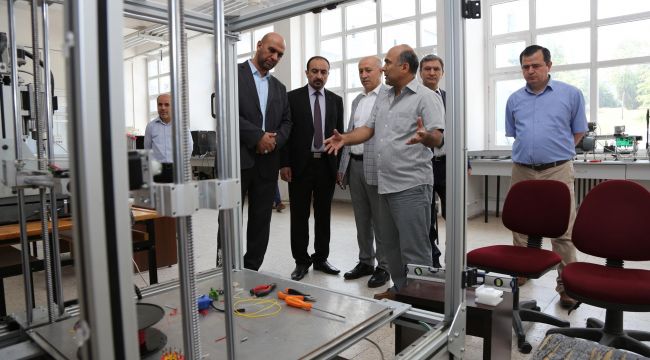 Irak Yükseköğretim Bakanlığı'ndan KBÜ'ye ziyaret