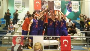 KBÜ Rektörlük Kupası'nda basketbol şampiyonu Mühendislik Fakültesi