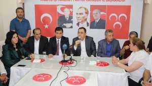 Osman Aydın, MHP aday adaylığı başvurusunu gerçekleştirdi