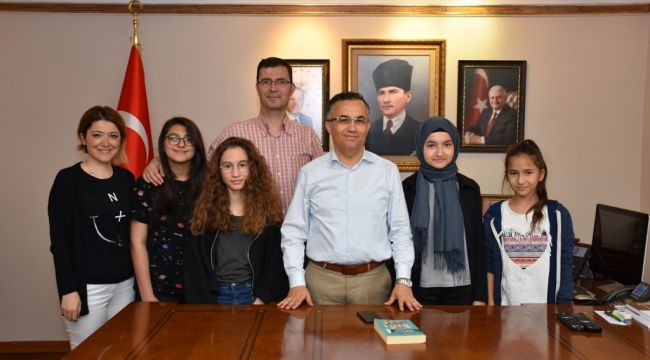 Şehit Ercan Hırçın Ortaokulu öğrencilerinden örnek davranış