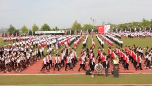 TED'den 15 bin kişilik gençlik yürüyüşü