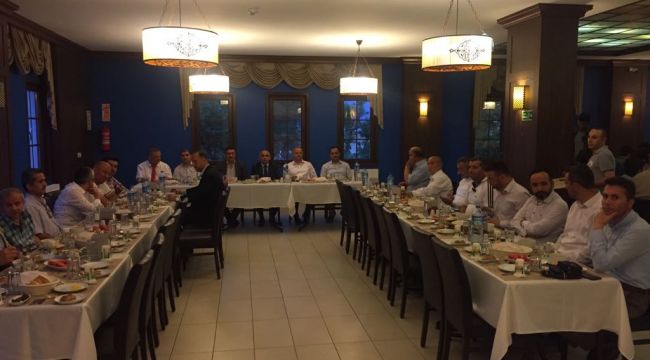 Yeniceliler Eğitim Kültür ve Yardımlaşma Derneği üyeleri iftarda bir araya geldi