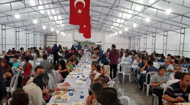Almanya'daki gurbetçilere oruç açtırdılar