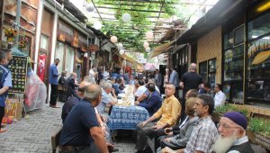 Bayramlaşma gelenekselleşen Asmaaltı'nda gerçekleşti