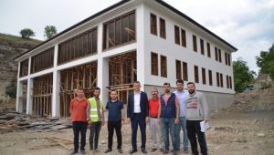 Ürkmezer, itfaiye binasının inşaatını inceledi
