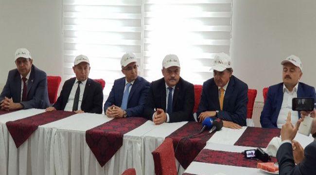 Vali Çeber, yeni milletvekilleri ile ilk toplantısını yaptı