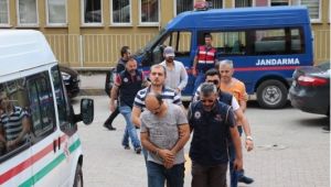7 eski emniyet mensubundan 4'ü FETÖ'den adliyeye sevk edildi