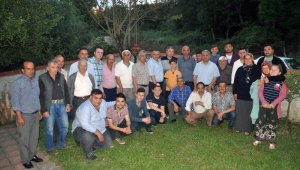 AK Parti Yenice teşkilatı haftalık toplantısını Çeltik köyünde yaptı