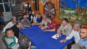 AK Parti Yenice teşkilatı toplantılarını köylerde yapıyor