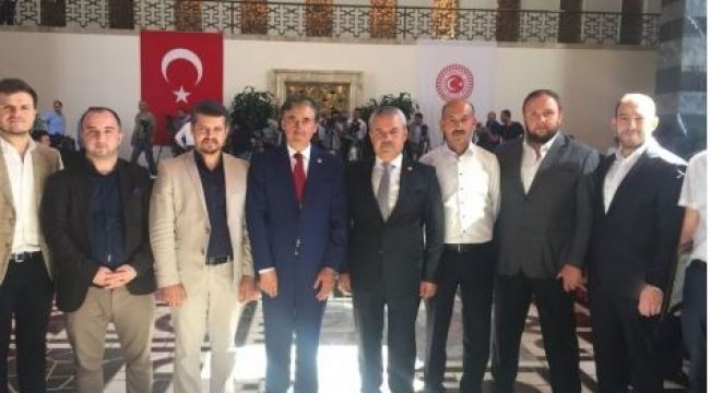 AK Partili vekiller TBMM'de kayıtlarını yaptılar