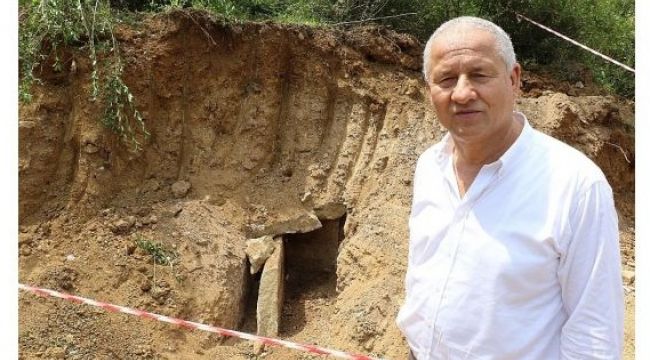 Belediyenin yol çalışmasında bin 800 yıllık mezar ortaya çıktı