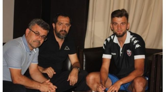 Karabükspor iki oyuncuyu daha kadrosuna kattı