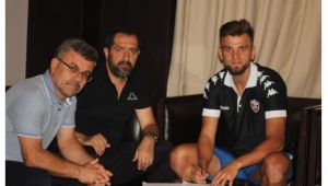 Karabükspor iki oyuncuyu daha kadrosuna kattı