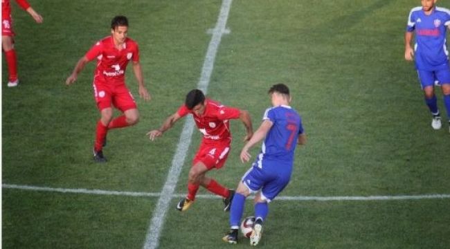 Karabükspor mağlubiyetle başladı