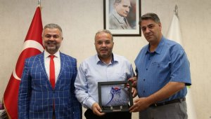 KBÜ Rektör Yardımcısı Prof.Dr. Ali Güneş görevini devretti