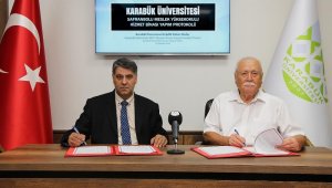 Şefik Dizdar ile 'Safranbolu MYO Binası Yapım Protokolü' imzalandı