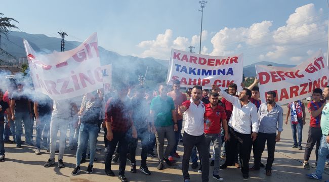 Taraftardan Karabükspor'a destek yürüyüşü