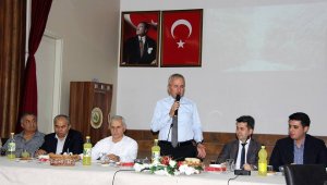 Tayini çıkan Orman İşletme Müdürüne veda yemeği yapıldı