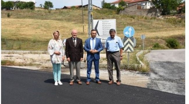 Vali Çeber, yapımı biten sıcak asfalt yollarını inceledi