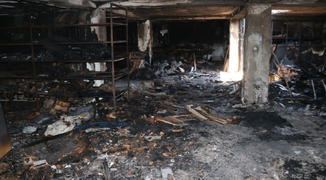 Yangın sonrası temizlik çalışmaları başladı