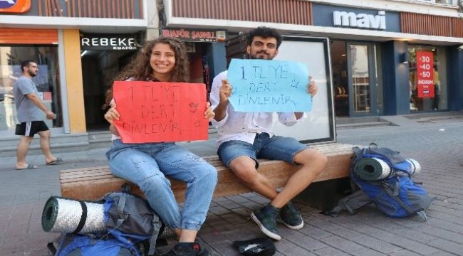 1 liraya dert dinleyerek şehir şehir dolaşıyorlar