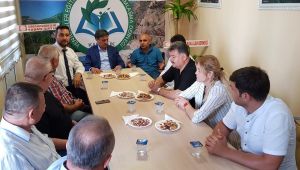 AK Partili vekiller dernek üyelerinden ilçe sorunlarını dinledi