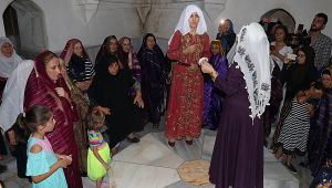 Unutulmaya yüz tutan gelenekleri gençler yeniden hayata geçirdi