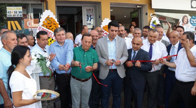 Yeniceliler Eğitim Kültür ve Yardımlaşma Derneği törenle açıldı