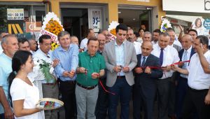 Yeniceliler Eğitim Kültür ve Yardımlaşma Derneği törenle açıldı
