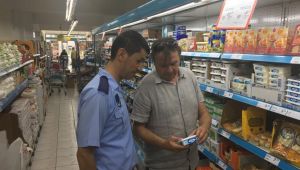 Zabıta ekipleri market ve bakkalları denetledi