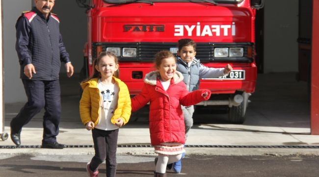 Safranbolu'da minik öğrenciler yangın tatbikatına katıldı