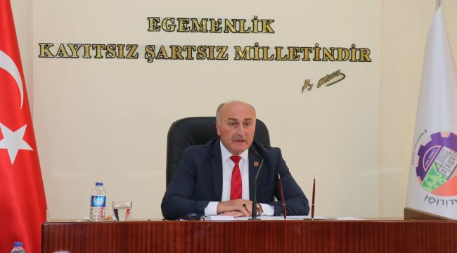 Ahmet Sözen,