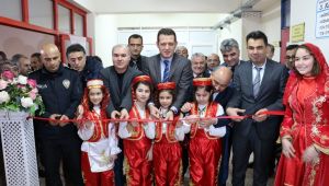 Kanuni Ortaokulu'nda 'Edebiyat Sokağı' açıldı