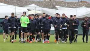 Karabükspor'da Denizlispor hazırlıkları başladı