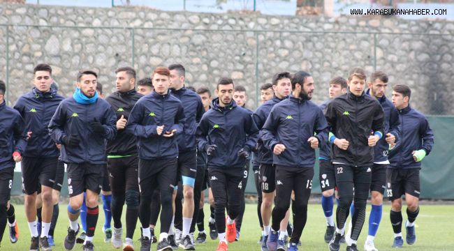 Karabükspor'da kamp çalışmaları başladı