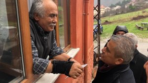 Güven kapı kapı geziyor