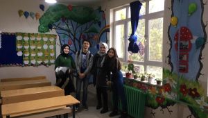 Güzel Sanatlar Lisesi öğrencileri sınıfları renklendirdi