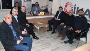 Kaya, "1 Mart akşamı projelerimizi açıklamak istiyoruz"