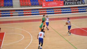 U14 Erkekler Bölge Şampiyonası Karabük'te başladı