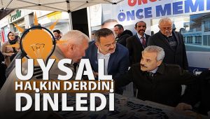 Uysal seçim bürosu önünde vatandaşları dinledi