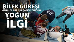 Bilek Güreşi Gençler Türkiye Şampiyonası yoğun katılımla başladı