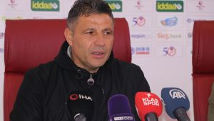 İlhan Özer: