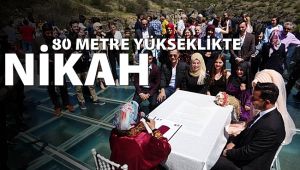 Nikahları 80 metre yükseklikteki Cam Teras'ta kıyıldı